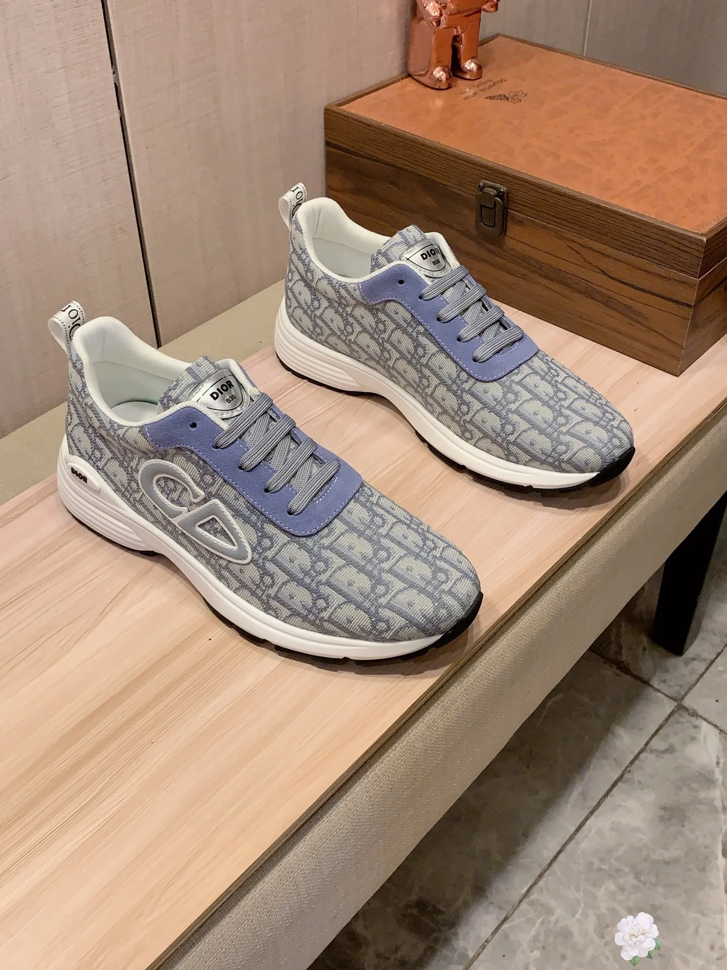 Men's Men's Shoes💰442💰💰🎩🎩[Lightning][Lightning] "Dior DIOR*" The latest and most popular casual shoes, top brand [seduce] luxury ~ purchasing agency, top ~ quality. [Strong] The upper is made of imported breathable cowhide with material ➕ breathable sheepskin feet (•) and fine workmanship. The original stylish and stylish soft rubber wear-resistant and non-slip outsole is light and comfortable on the feet. The real thing looks better when photographed in person. 0121: code: 38-44, 5️⃣ colors selected